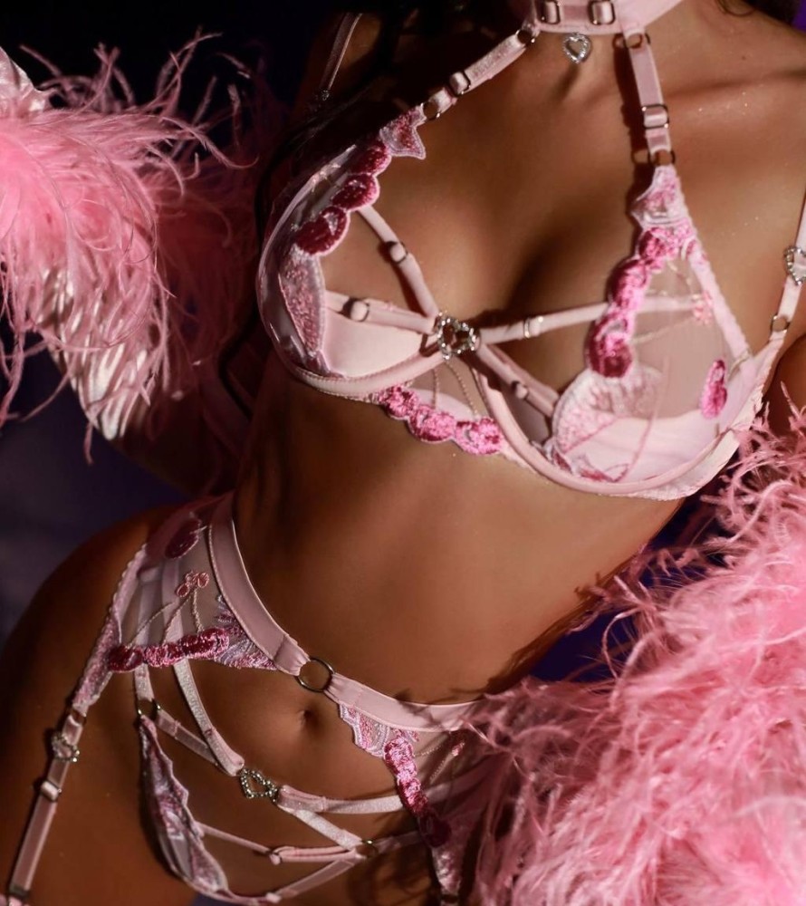 Индивидуалка Владлена фото № 2 в городе Артём