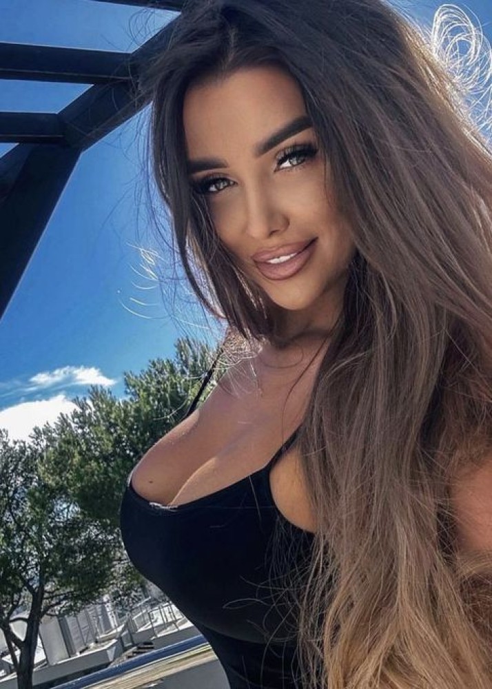 Индивидуалка Алина фото № 2 в городе Артём