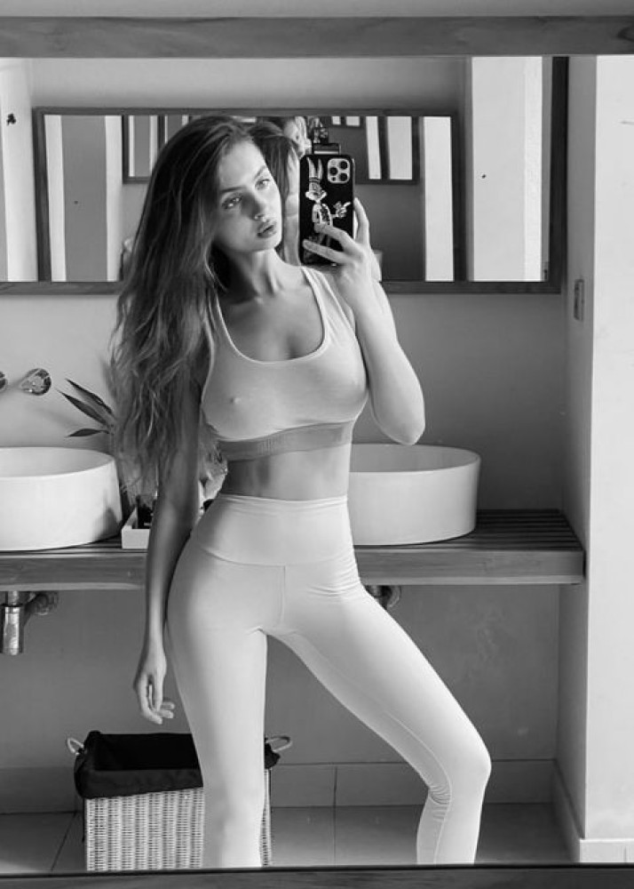 Индивидуалка Кристина фото № 2 в городе Артём